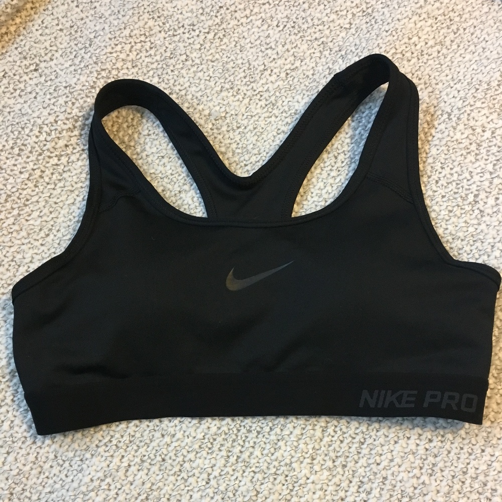 Nike Pro Sports Bra